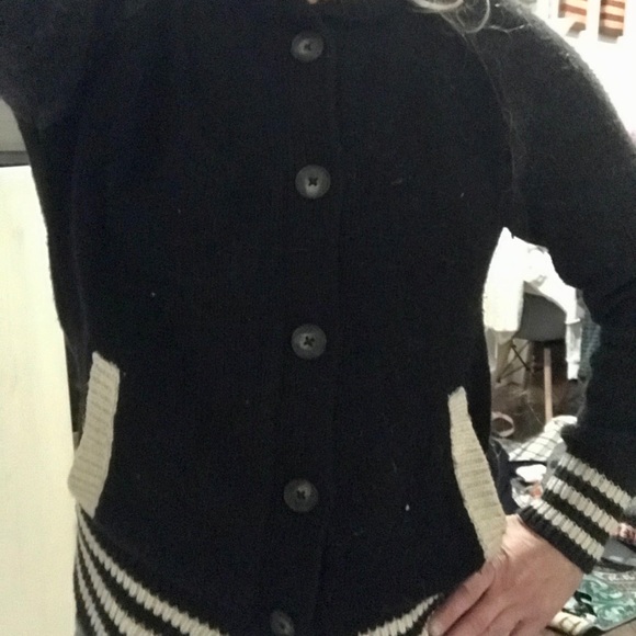 Button Up Cardigan Men or Women’s - Picture 3 of 12